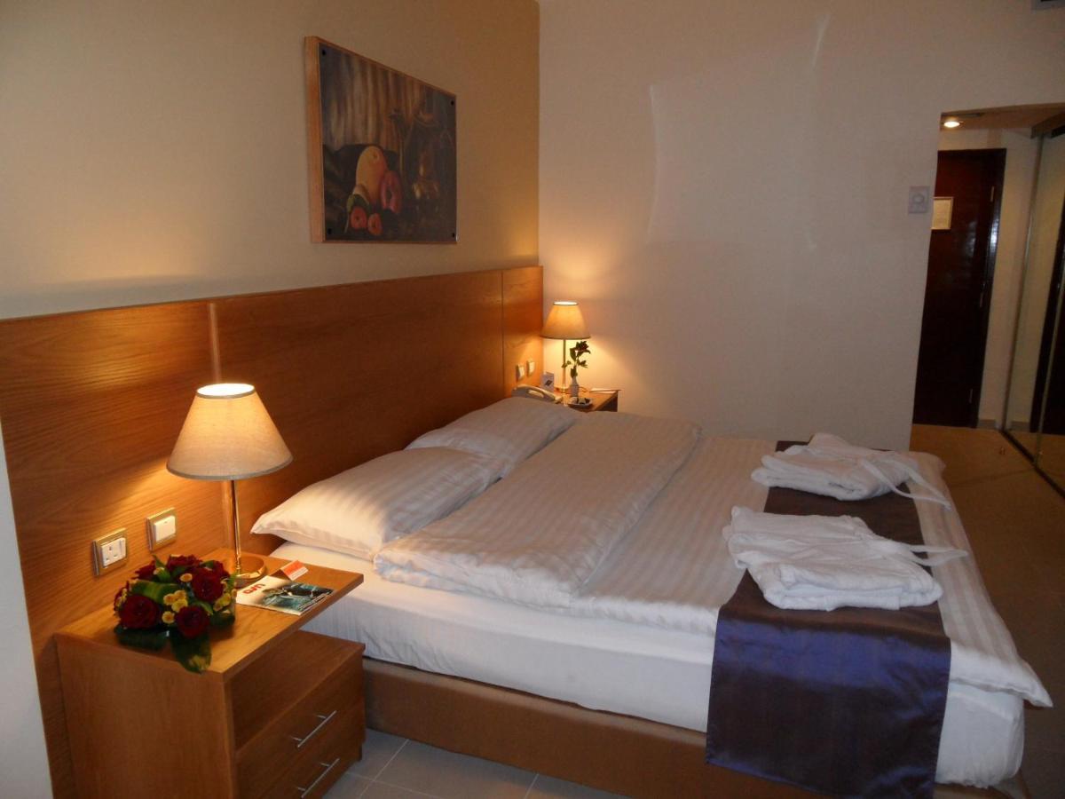 Aqaba Gulf Hotel Екстер'єр фото