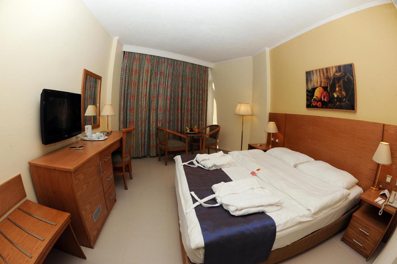 Aqaba Gulf Hotel Екстер'єр фото